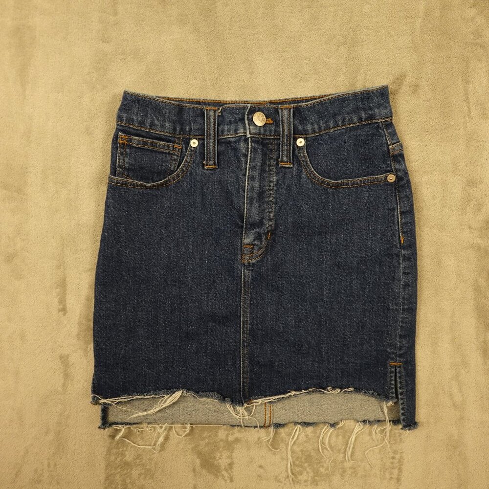 Madewell High-Rise Raw Hem Denim Mini Skirt -‎ Size 24 blue denim